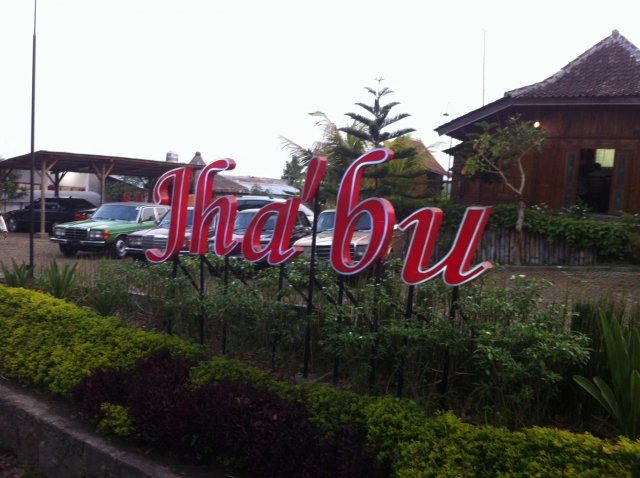 Jhabu Resto